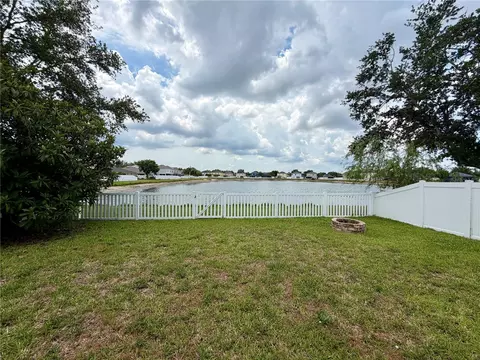Exterior - 13425 Fladgate Mark Dr, Riverview, FL 33579 photo 9 of 9
