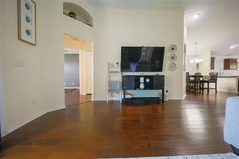 Living - 13425 Fladgate Mark Dr, Riverview, FL 33579 photo 2 of 3