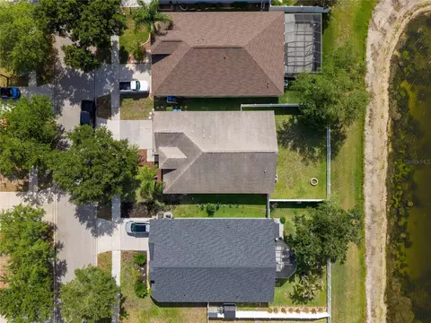 View/Area - 13425 Fladgate Mark Dr, Riverview, FL 33579 photo 3 of 4