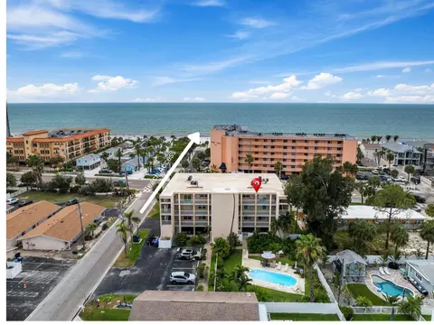 1005 Gulf Blvd #10, Indian Rocks Beach, FL 33785