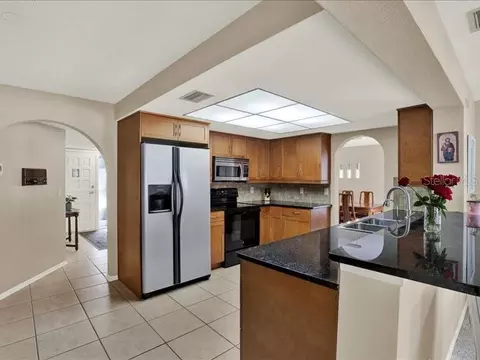 Kitchen - 11235 Apache Pl, Largo, FL 33774 photo 4 of 5