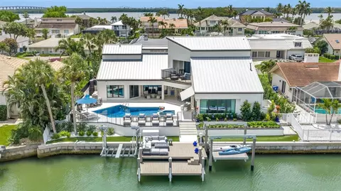 4931 61st Ave S, Saint Petersburg, FL 33715