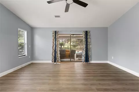 Living - 751 E Gilchrist Ct, Hernando, FL 34442 photo 10 of 11