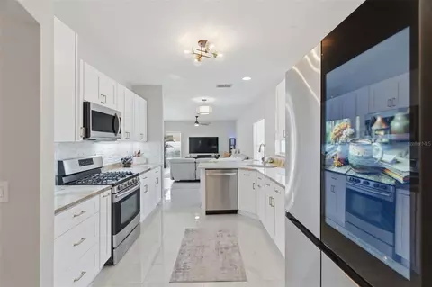 Kitchen - 8526 Hawbuck St, Trinity, FL 34655 photo 5 of 5