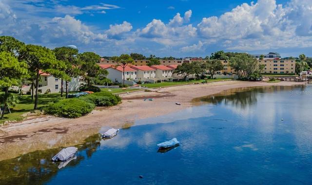 2700 Bayshore Blvd #525, Dunedin, FL 34698