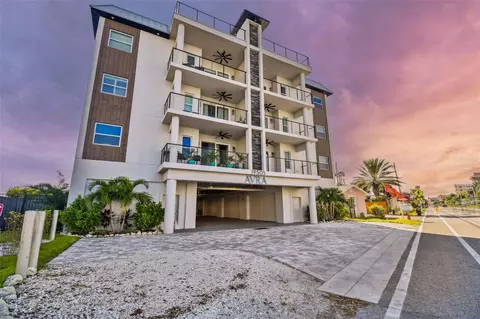 19505 Gulf Blvd #404, Indian Shores, FL 33785