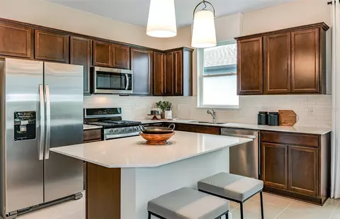 Kitchen - 12505 Adobe St, Parrish, FL 34219 photo 1 of 2