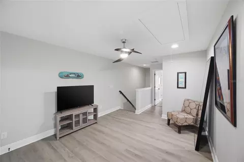 Entry Way - 2013 Sunset Wind Loop, Oldsmar, FL 34677 photo 4 of 4