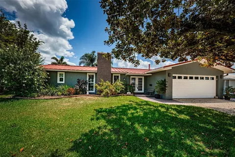 1496 49th Ave NE, Saint Petersburg, FL 33703