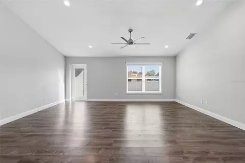 Living - 5332 Pierpoint Ave, Spring Hill, FL 34608 photo 2 of 8