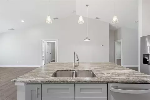 Kitchen - 5332 Pierpoint Ave, Spring Hill, FL 34608 photo 5 of 6