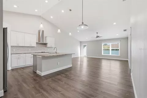 Living - 5332 Pierpoint Ave, Spring Hill, FL 34608 photo 6 of 8