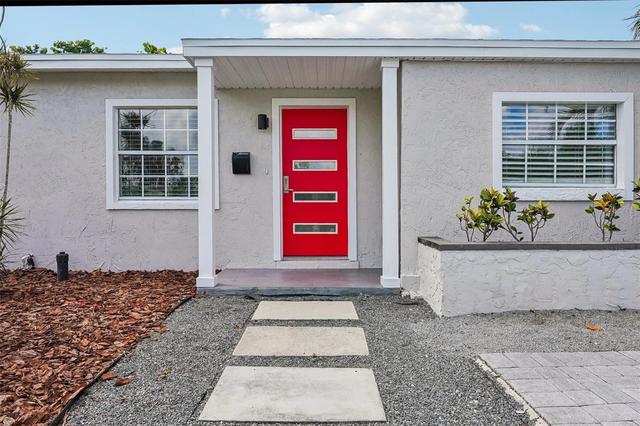 784 87th Ave N, Saint Petersburg, FL 33702
