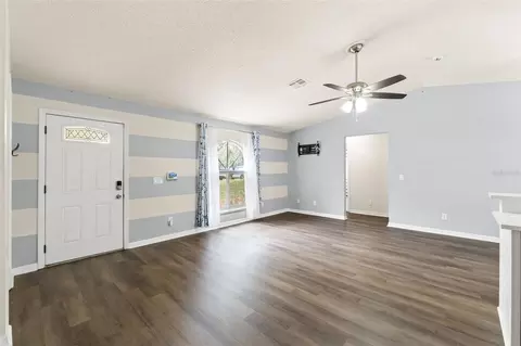 Living - 5525 Piedmont Dr, Spring Hill, FL 34606 photo 3 of 7