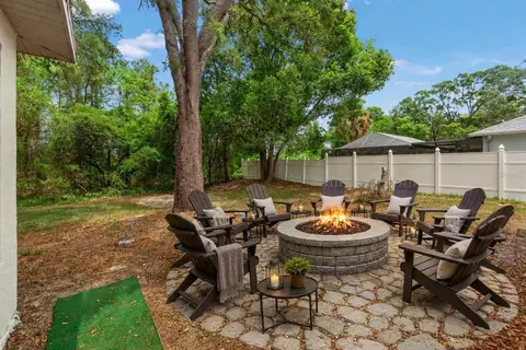 Exterior - 5525 Piedmont Dr, Spring Hill, FL 34606 photo 2 of 9