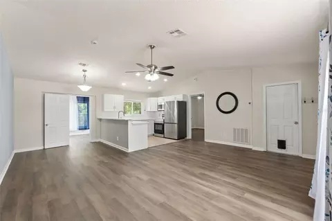 Living - 5525 Piedmont Dr, Spring Hill, FL 34606 photo 6 of 7