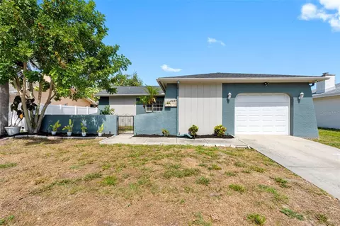 2037 Citrus Hill Ln, Palm Harbor, FL 34683