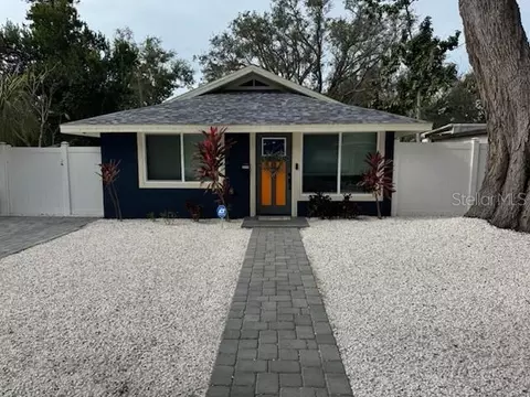 2111 42nd St S, Saint Petersburg, FL 33711