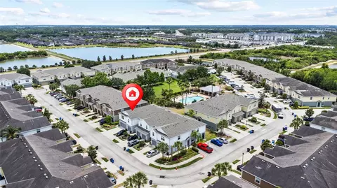View/Area - 8738 Turnstone Haven Pl, Tampa, FL 33619 photo 5 of 6