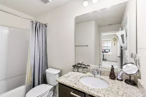Bath - 8738 Turnstone Haven Pl, Tampa, FL 33619 photo 2 of 4