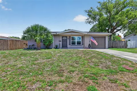 691 72nd Ave N, Saint Petersburg, FL 33702