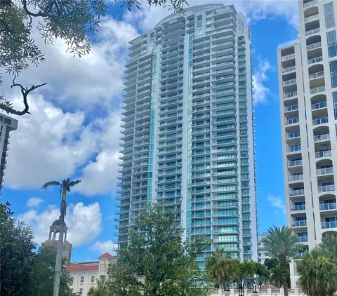 100 1st Ave N #1106, Saint Petersburg, FL 33701