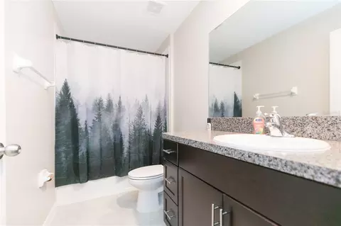 Bath - 13608 Willow Bluestar Loop, Riverview, FL 33579 photo 1 of 2