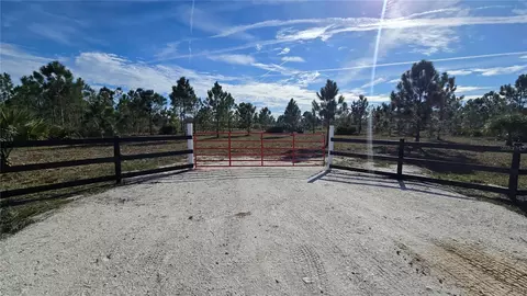 17718 NW 266th St, Okeechobee, FL 34972