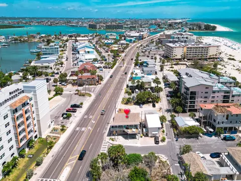13098 Gulf Blvd, Madeira Beach, FL 33708