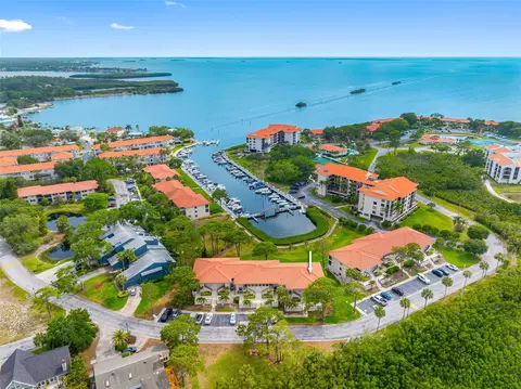 1804 Mariner Dr #43, Tarpon Springs, FL 34689