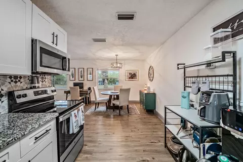 Kitchen - 958 Cobblestone Dr, Spring Hill, FL 34606 photo 4 of 4