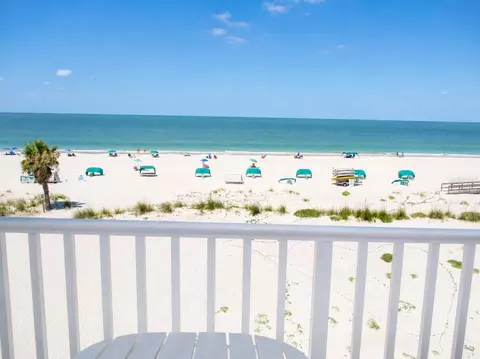 9980 Gulf Blvd #409, Treasure Island, FL 33706