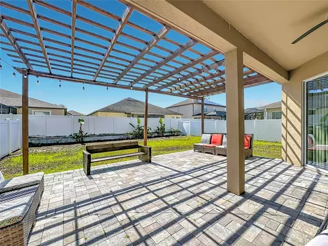 Exterior - 11205 Brighton Knoll Loop, Riverview, FL 33579 photo 2 of 9