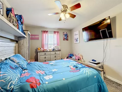 Bedroom - 11205 Brighton Knoll Loop, Riverview, FL 33579 photo 2 of 6