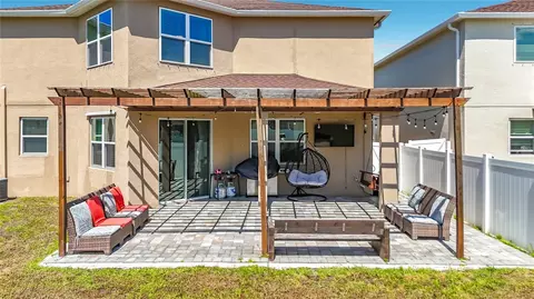 Exterior - 11205 Brighton Knoll Loop, Riverview, FL 33579 photo 4 of 9