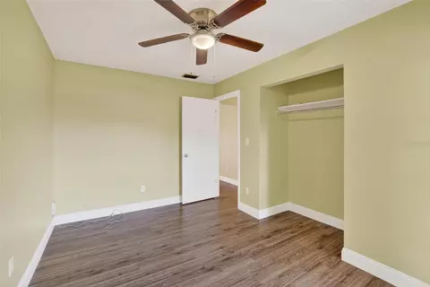 Bedroom - 2340 Merrily Cir S, Seffner, FL 33584 photo 4 of 6