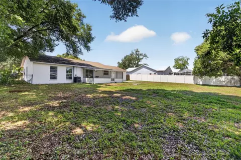 Exterior - 2340 Merrily Cir S, Seffner, FL 33584 photo 9 of 13
