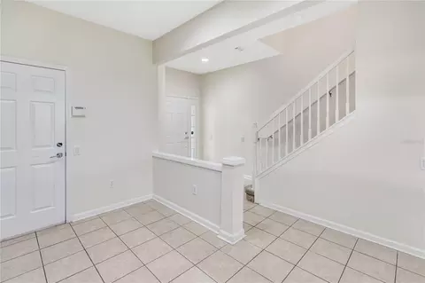 Entry Way - 10135 Post Harvest Dr, Riverview, FL 33578 photo 2 of 6