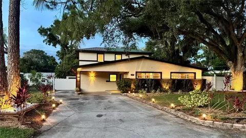 929 W Beacon Ave, Tampa, FL 33603