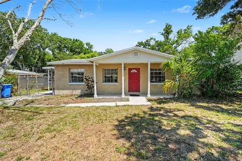 10108 Alambra Ave, Tampa, FL 33619