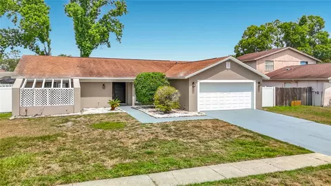 16206 Fantasia Dr, Tampa, FL 33624