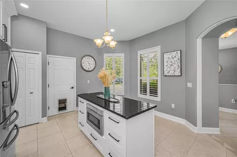 Kitchen - 11423 30th Cv E, Parrish, FL 34219 photo 2 of 5