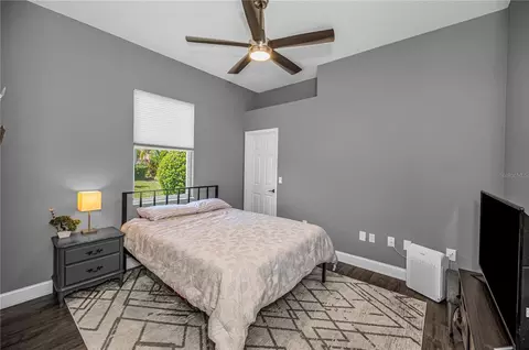 Bedroom - 11423 30th Cv E, Parrish, FL 34219 photo 4 of 6