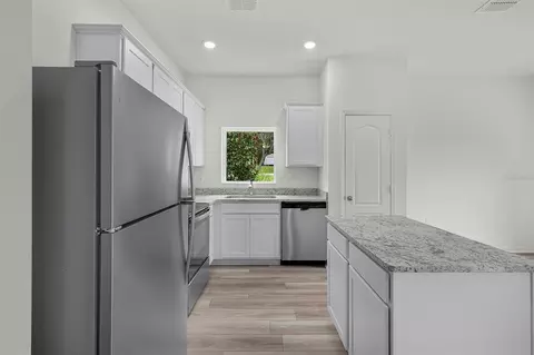 Kitchen - 13343 Tula Loop, Astatula, FL 34705 photo 3 of 3