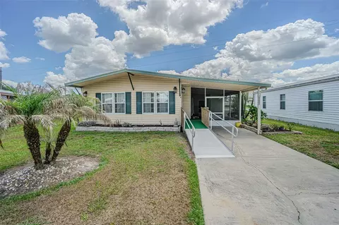 34445 Countryside Dr, Wesley Chapel, FL 33543