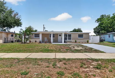 8149 Portulaca Ave, Seminole, FL 33777