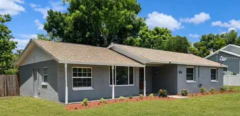 204 Morningside Dr, Valrico, FL 33594