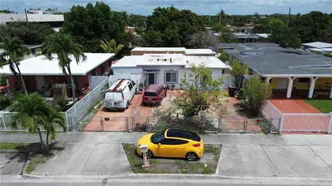 445 E 43rd St, Hialeah, FL 33013