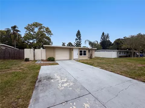 10463 110th Ave, Largo, FL 33773