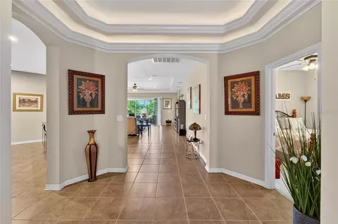 Entry Way - 12607 Geneva Glade Dr, Riverview, FL 33578 photo 2 of 3